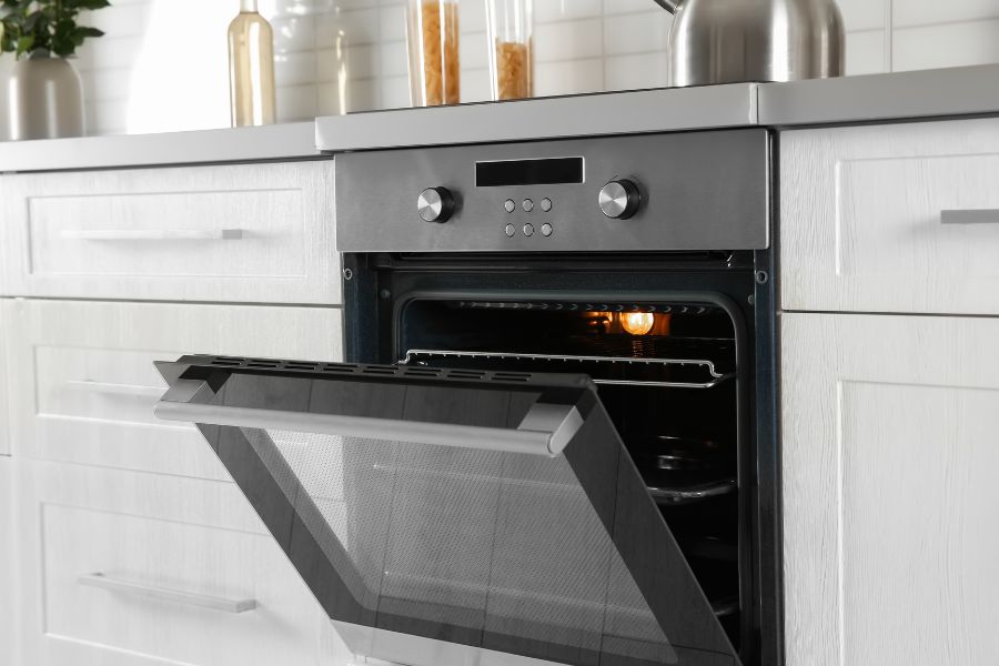 Image of an electric oven.